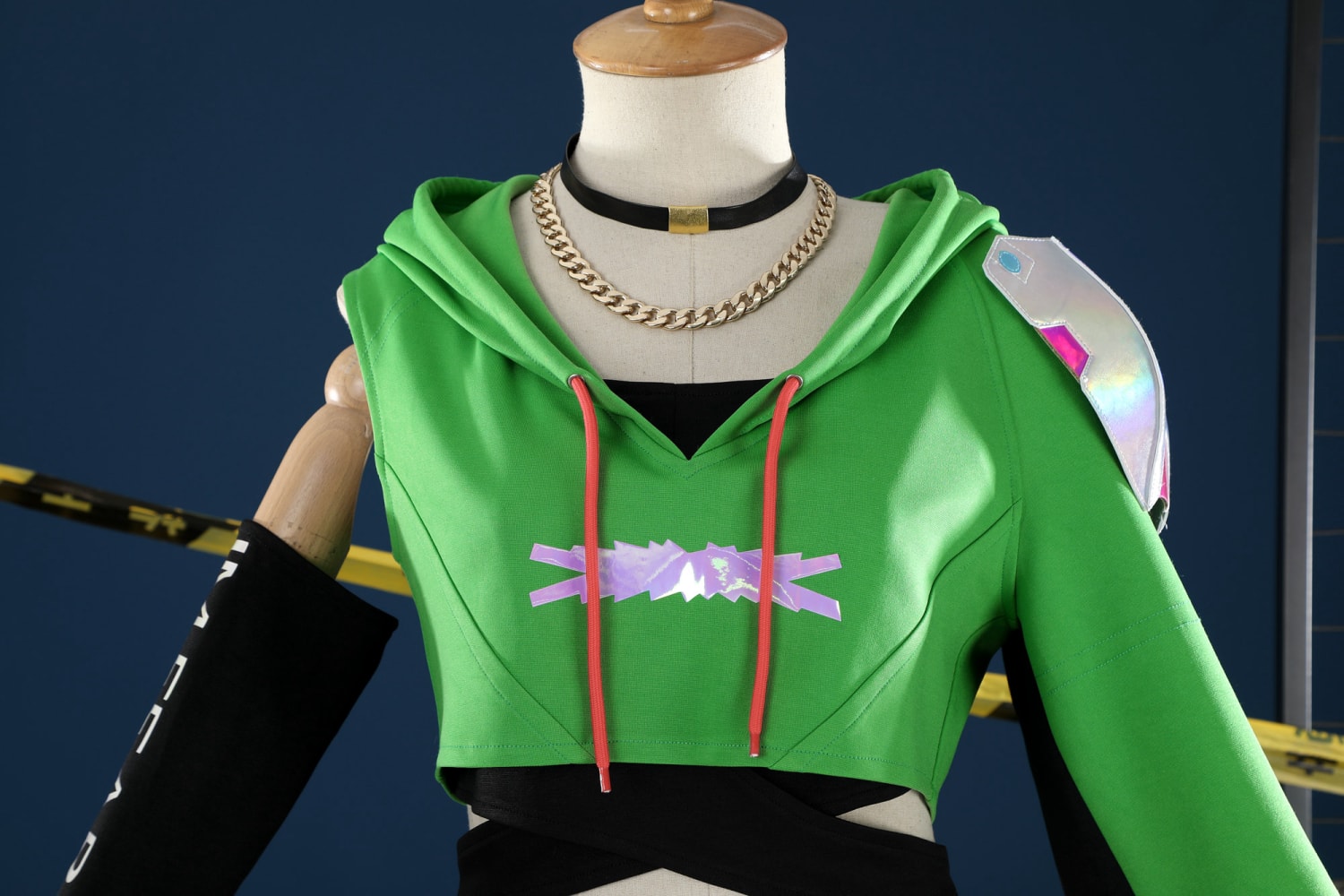 Overwatch 2 X LE SSERAFIM FEARLESS Illari Cosplay Costumes