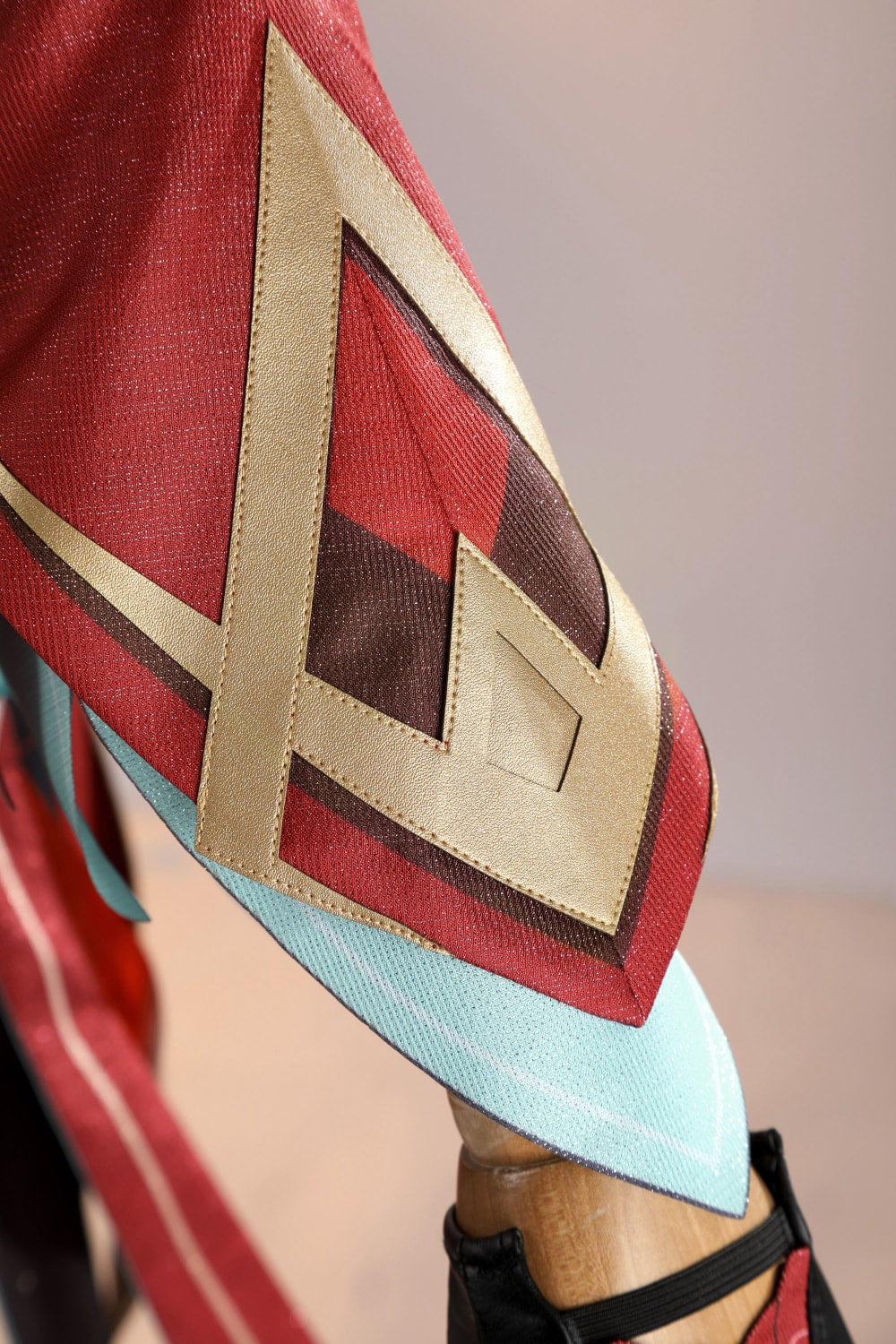 Pre-order Genshin Impact Alice Top Level Fullset Cosplay Costumes