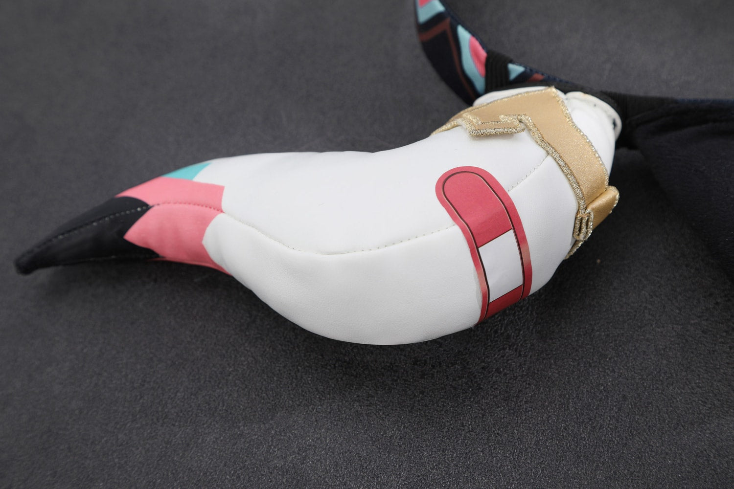 Game Genshin Impact Varesa Full Set Top Cosplay Costumes