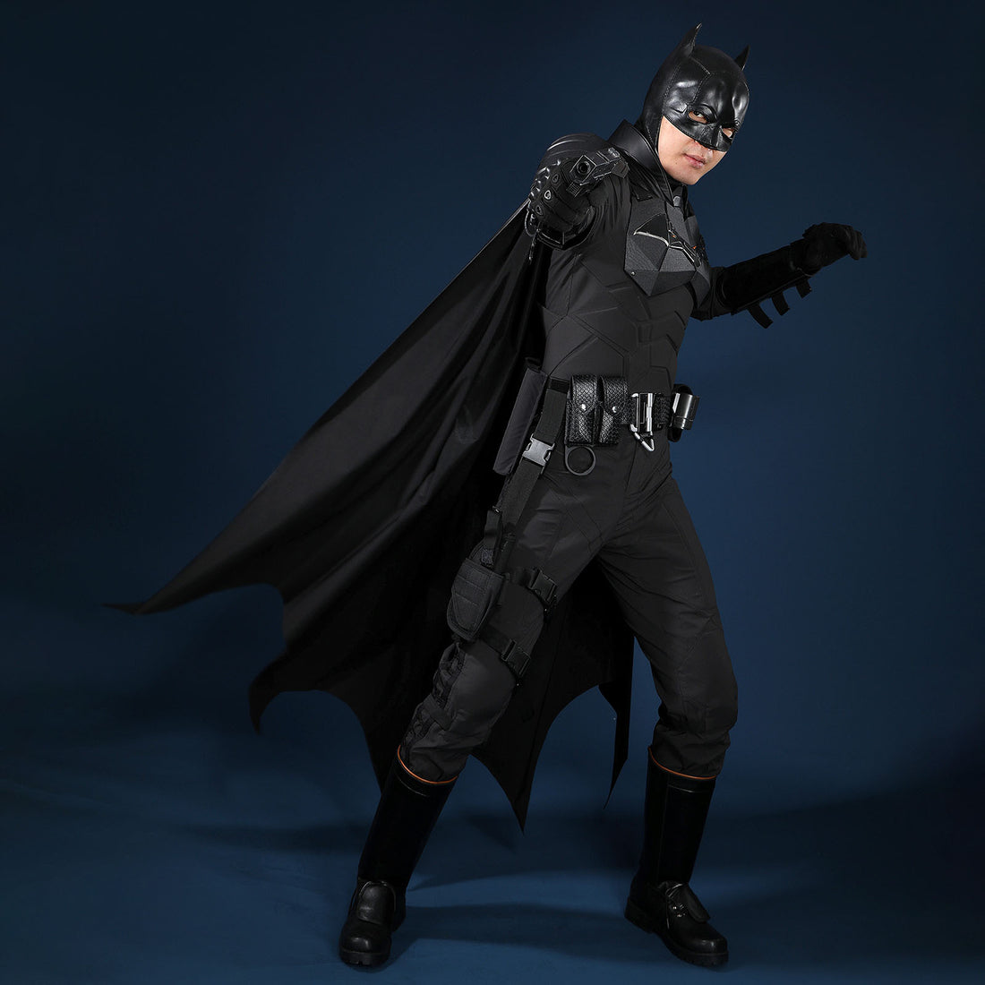 The Batman 2022 Bruce Wayne Cosplay Costumes Robert Pattinson Halloween Themed Party Outfits